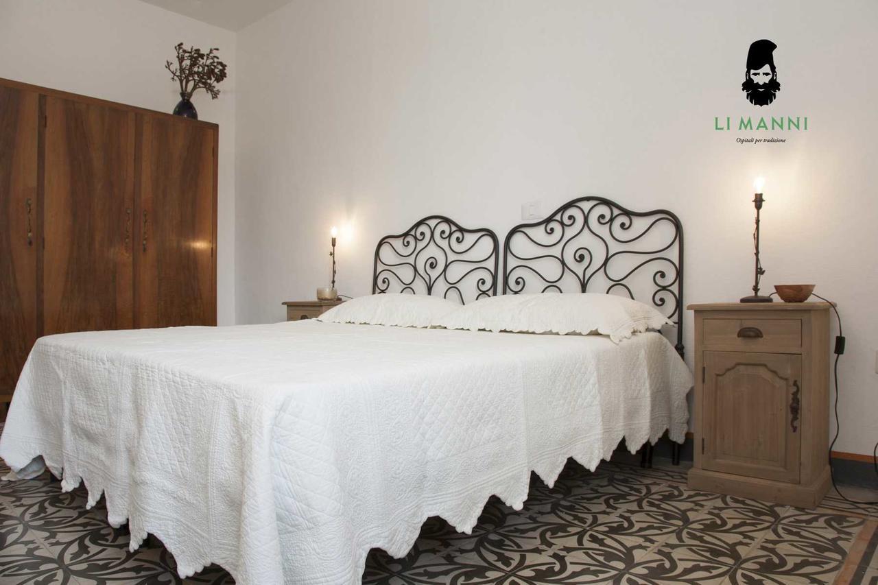 Aggius Locanda Li Manni מראה חיצוני תמונה
